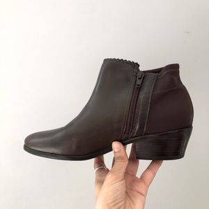 Jack Rogers Leather Booties size 5.5m